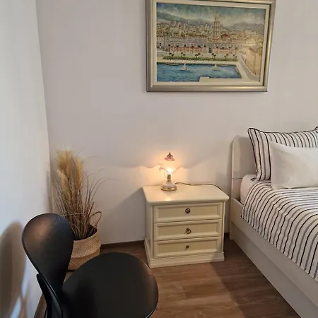 Apartman Marinaview Center