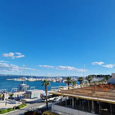 Marinaview Center Lejlighed